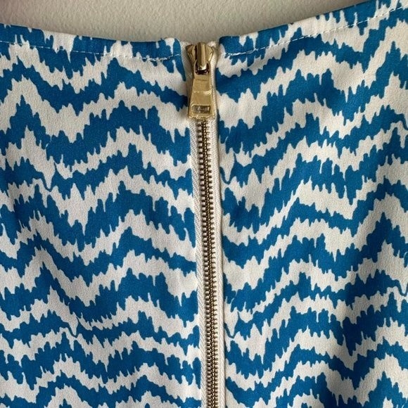 ANN TAYLOR Petites Turquoise Blue Chevron Sleeveless Ladies  Blouse, 4P - Picture 5 of 7